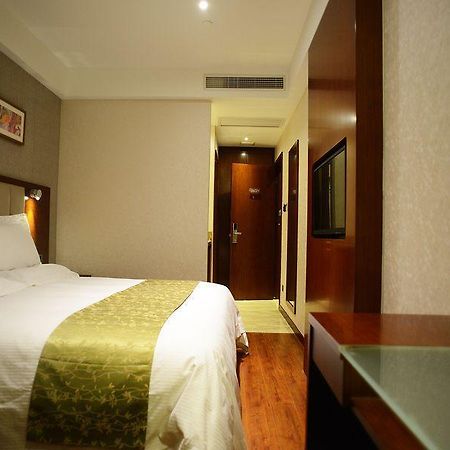 Yitel Shanghai Pudong Lujiazui And Expo Branch מראה חיצוני תמונה
